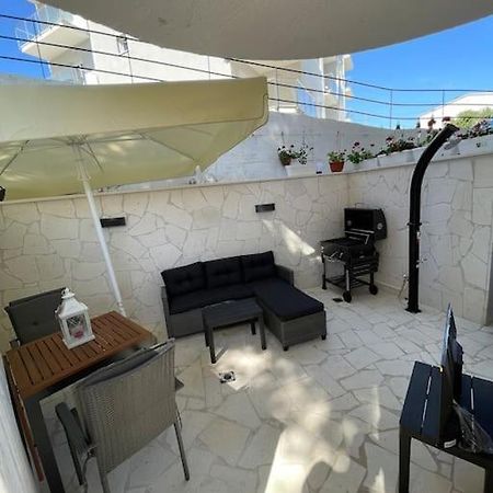 Apartamento Seaesta Holiday- Modern Studio Trogir Exterior foto